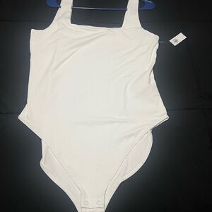 Old Navy women’s  XL white bodysuit